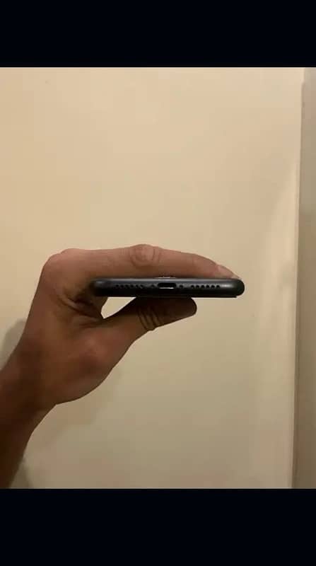 Iphone 11 jv 64gb 83bh 1