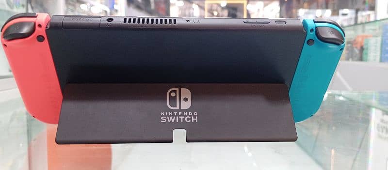 Nintendo switch OLED with Games 2