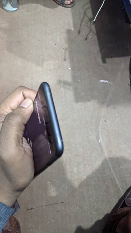 iPhone 8plus 64gb non Pta ha  79 battery healt PUBG ma 60 fps deta ga 4