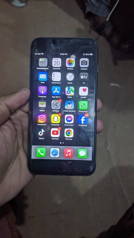 iPhone 8plus 64gb non Pta ha  79 battery healt PUBG ma 60 fps deta ga 5