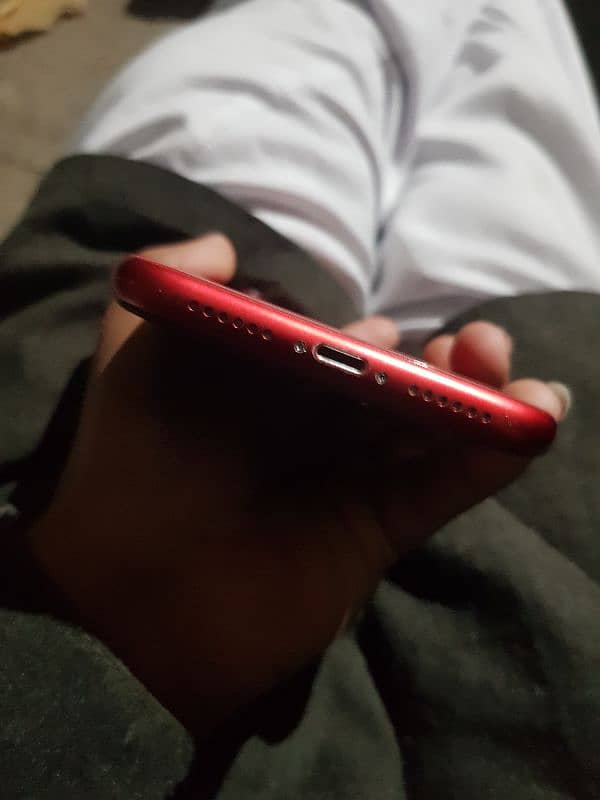 iPhone xr 64gb 0