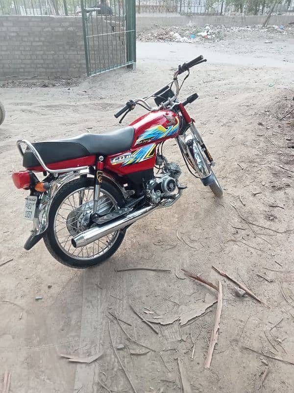 Honda CD 70cc 0327/71/63/523/urgent for sale model 2021 1