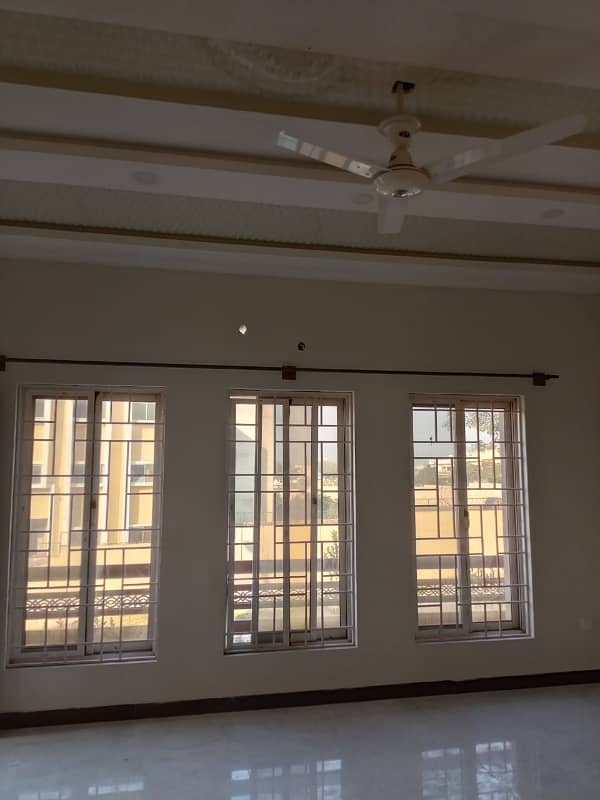 10 Marla full house available for rent bahria Enclave Islamabad 17