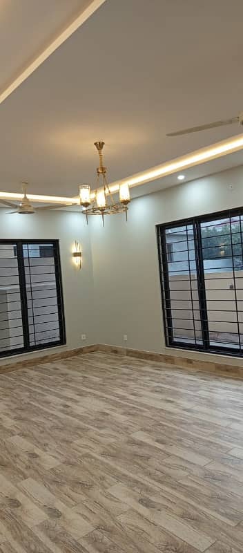 1 kanal upper portion available for rent bahria Enclave Islamabad 16