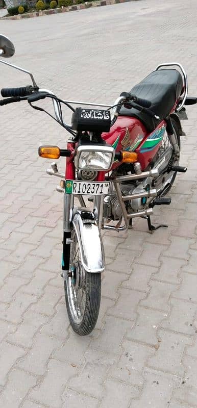 Honda CD70 BIKE For SAlE CALL Number:03207353028 2