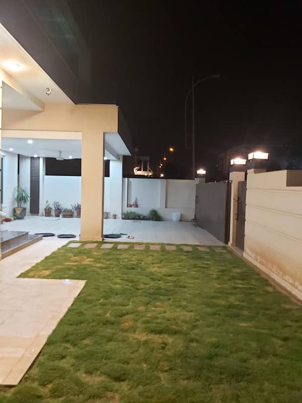 Bahria Town, Phase 8, 24 Marla Double Storey House With 6 Beds On Investor Rate 7