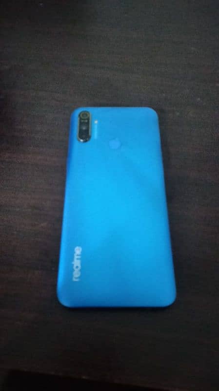 realme C3 3/32GB 1