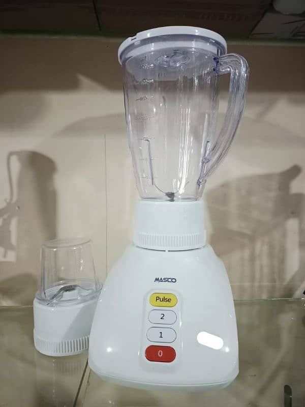 Masco company juicer and blender 1