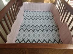 baby cot 10/8