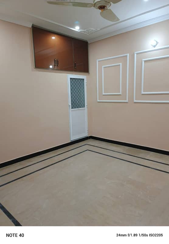 Prime location upper portion for rent in Range road sulman bakria 11