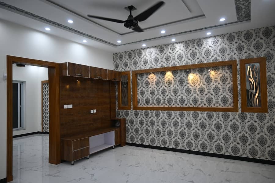 House Of 7 Marla For Sale In Bahria Town Phase 8 4