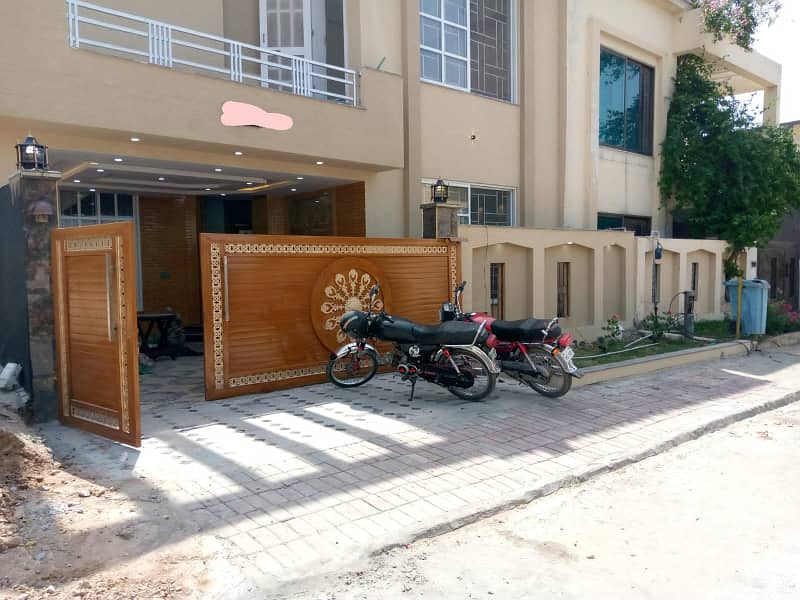 House Of 7 Marla For Sale In Bahria Town Phase 8 6