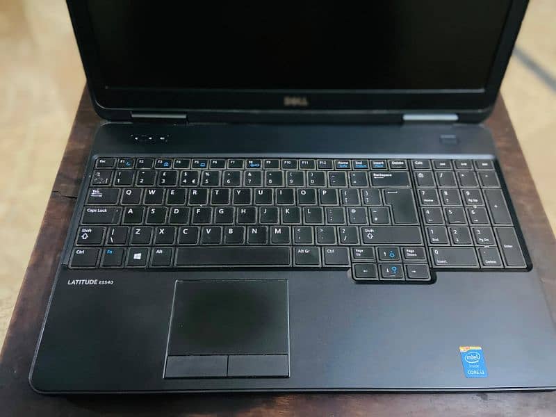 latitude e5540 1