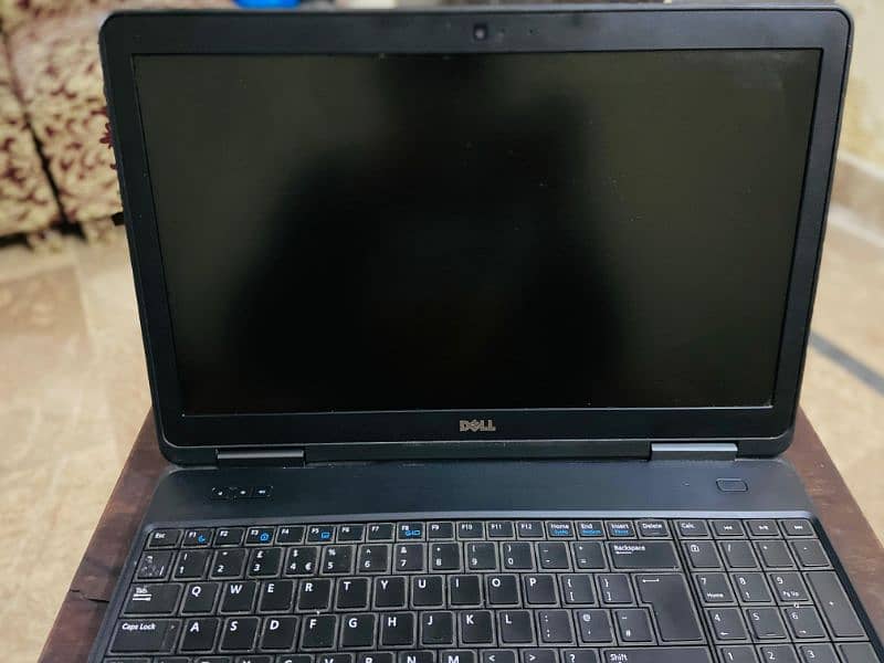 latitude e5540 3