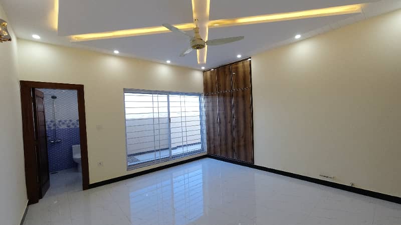 Ideally Located Prime Location House For Sale In Bahria Town Phase 8 Available 11