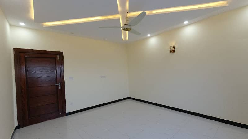 Ideally Located Prime Location House For Sale In Bahria Town Phase 8 Available 12