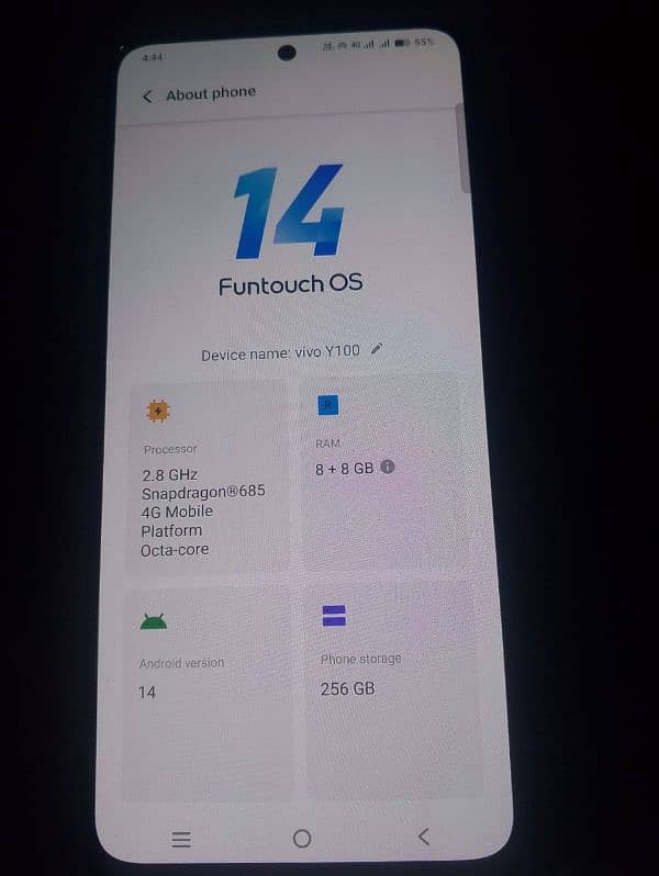 vivo y100 green color 8 ram  256 memory 3