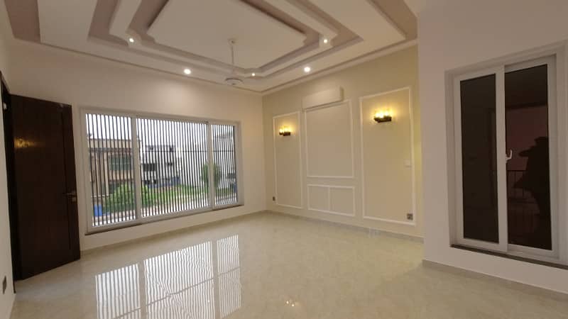 Best Options For Prime Location House Is Available For Sale In Bahria Town Phase 8 19