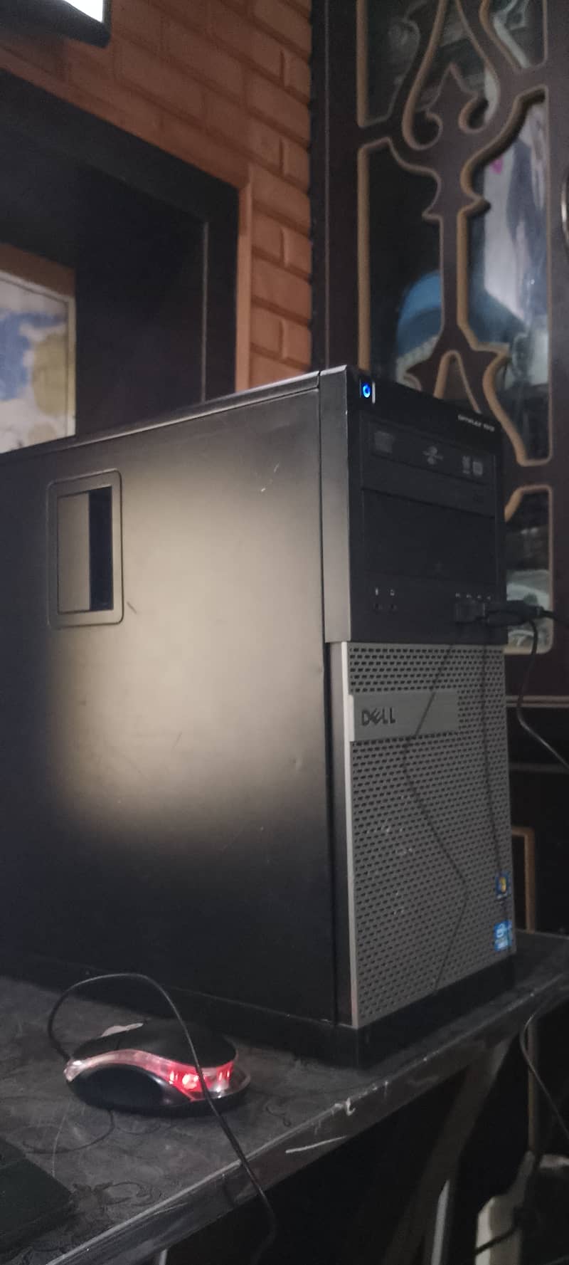 Dell optiplex 7010 Intel Core i5 3rd gen Tower pc with LCD 4