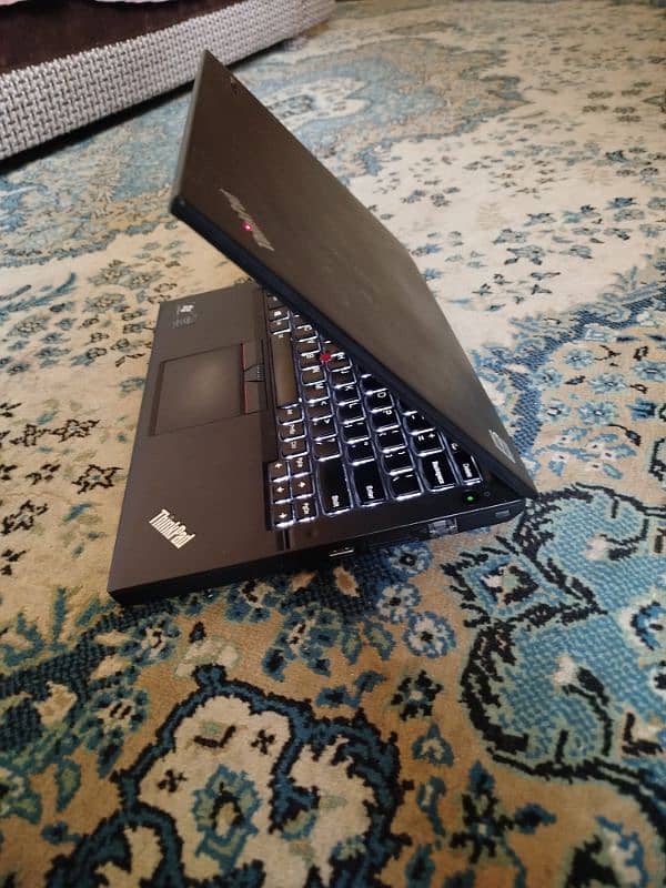 Laptop Core i5 ThinkPad 8