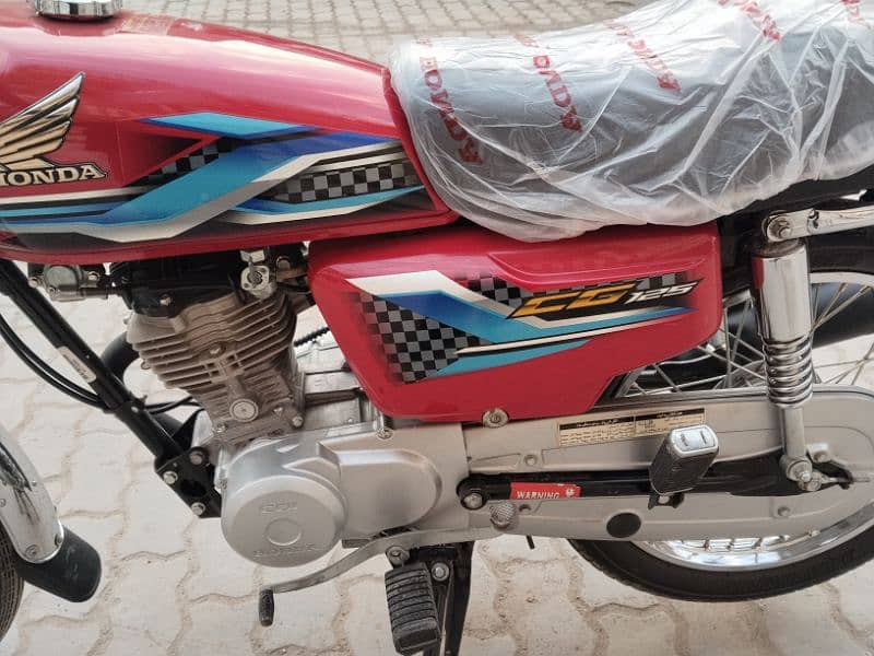 Honda CG-125 new condition 2