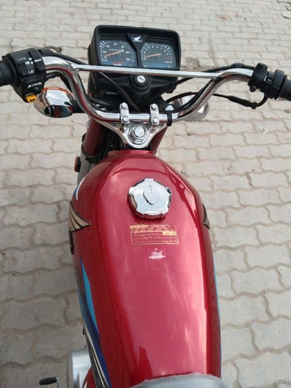 Honda CG-125 new condition 5