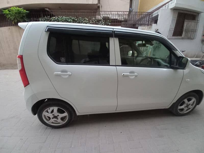 Suzuki Wagon R 2015 9