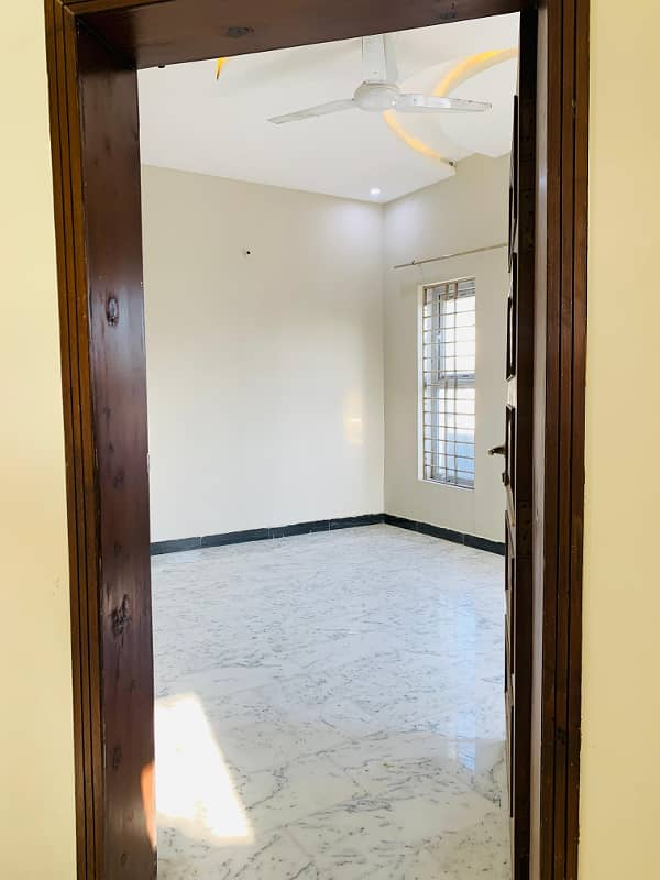 10 Marla Upper Portion Available For Rent In Sector B1 9