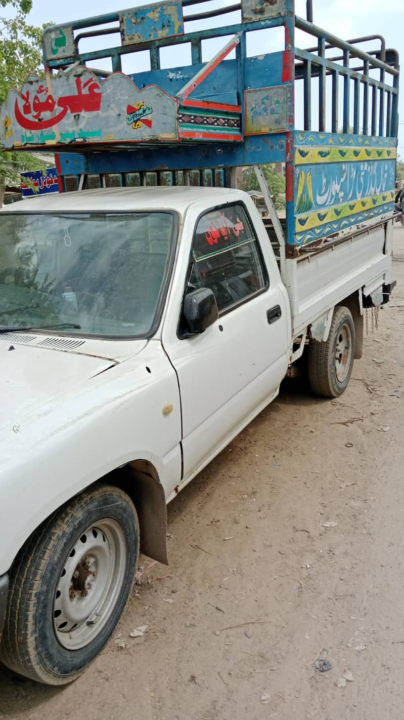 Hilux Dala trucks 2400cc 1