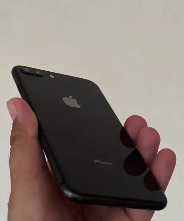 iPhone 8 plus factory unlock 4