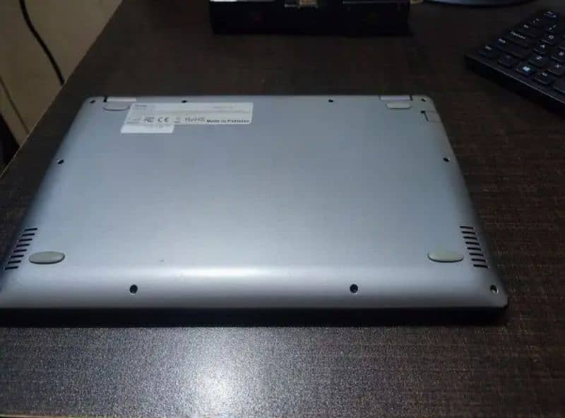 LAPTOP GOOD CONDITION URGENT SELL exchange possible 4