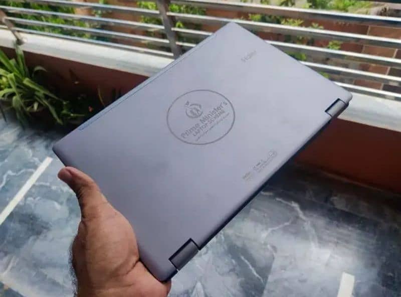 LAPTOP GOOD CONDITION URGENT SELL exchange possible 7