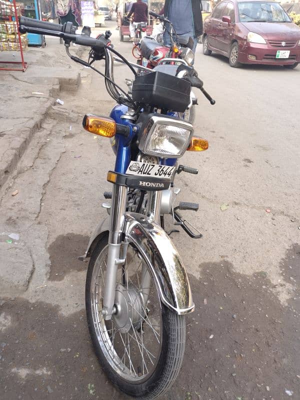 Honda CD 70 for sale 5