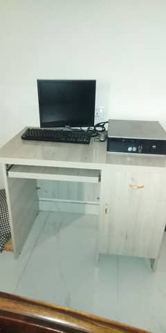 computer table