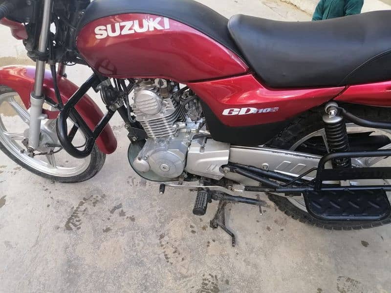 Suzuki GD110 8