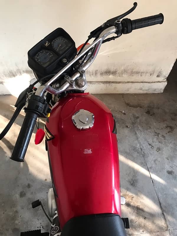 Honda 125 Model 2016 Peshawar  Registration contact me#0329#52#61#990# 7