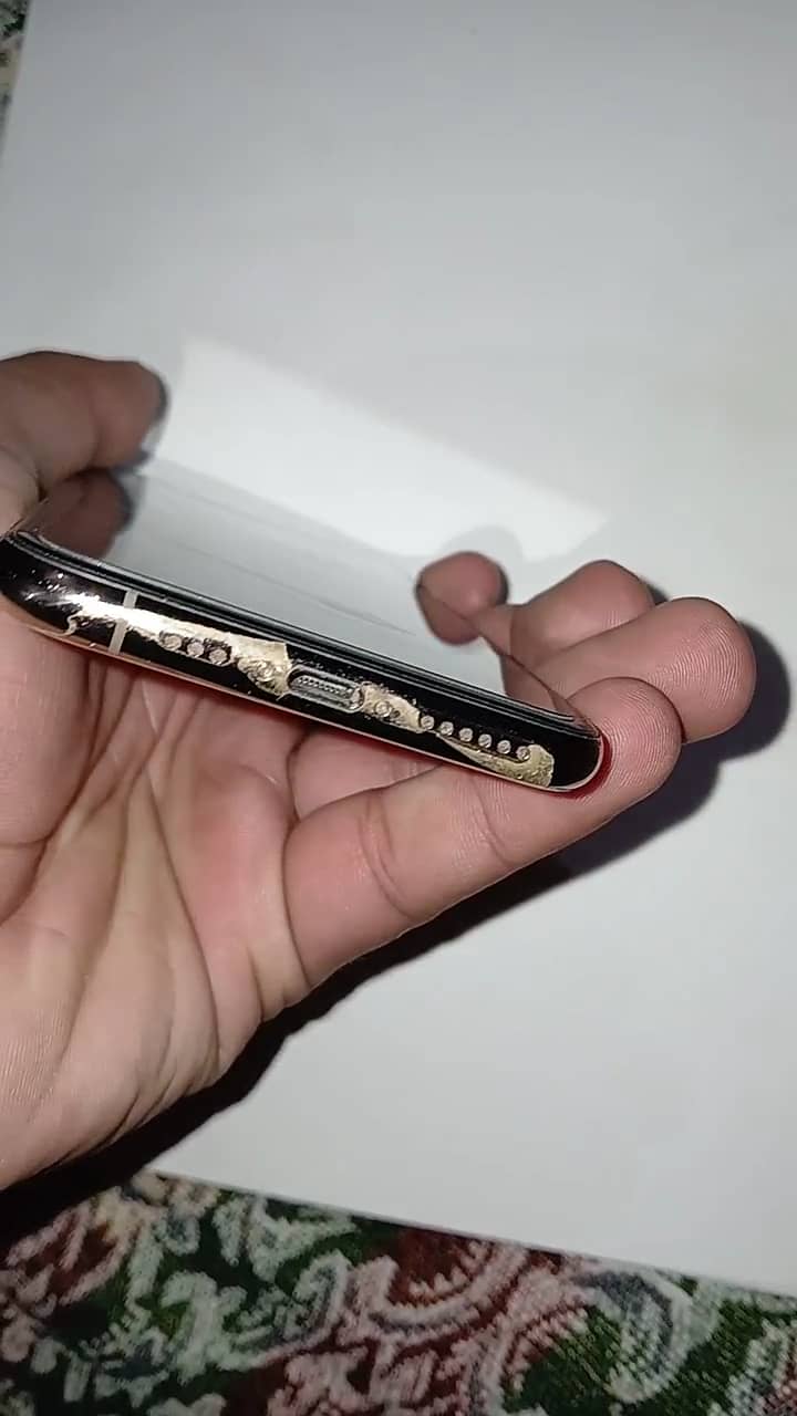 iPhone 11 Pro PTA Approved with Box 2