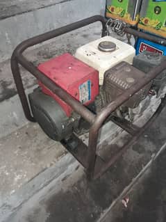 2x Japanese Generators for Sale - Working Condition, For sale