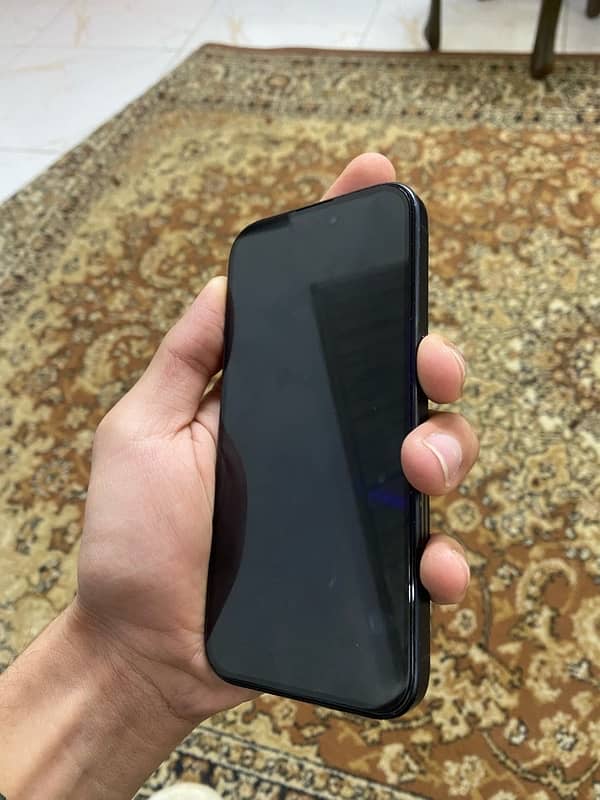 Iphone 15 Pro (256gb) 3