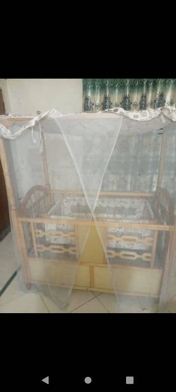 baby bed 10by 9 condition 4