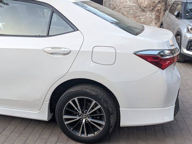 Toyota Corolla Altis 1.6 X 2022 8