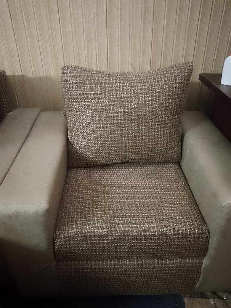 Sofa set, six seater, good condition 2