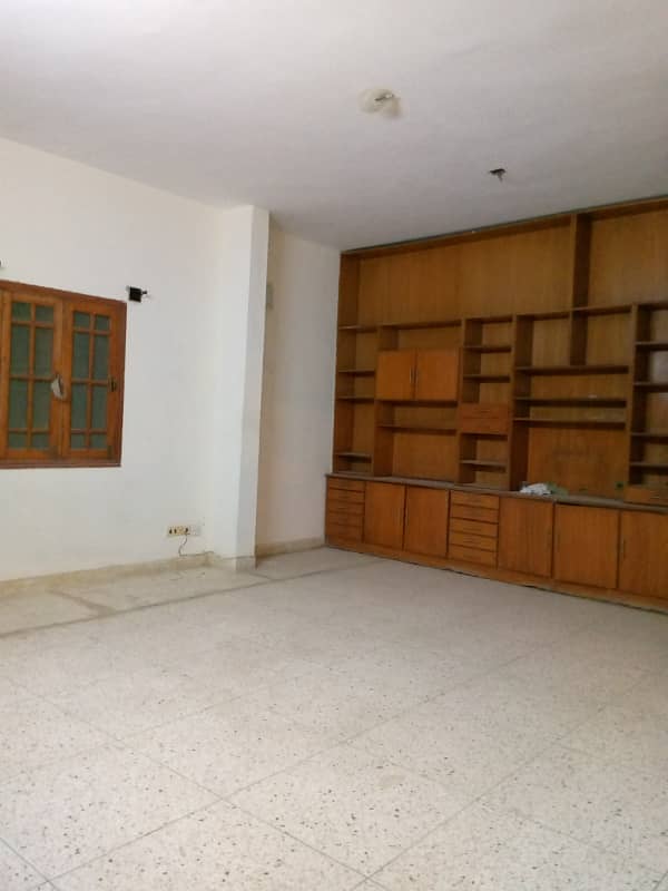 1st Floor 4bed dd Portion Available For Rent In North Nazimabad Block i 9