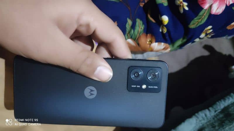 Motorola Moto G54 5G  8+8 Ram 256 memory box sath hai condition 10/10 0