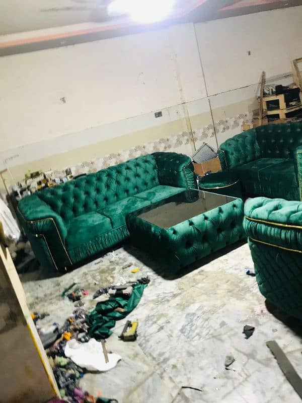 luxury  chesterfield sofa set 6 seater 15000 per seat 2