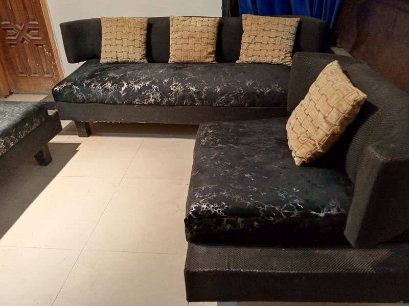 slightly used sofa set 3 2 1 seater call 03124049200 3