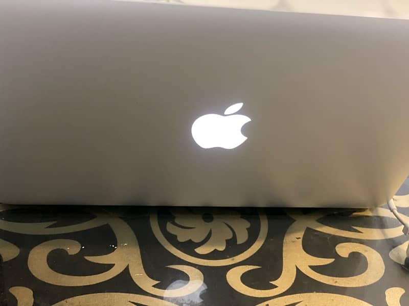 Macbook Air macOS High Sierra Version 1