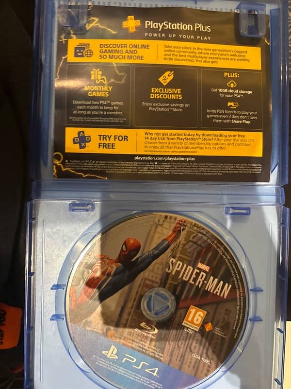 PS4 Spider man cd 4