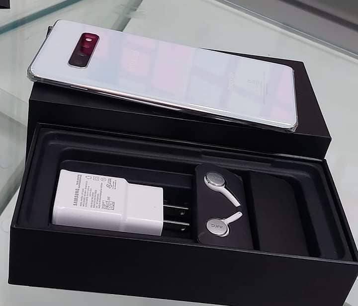 Samsung Galaxy s10 puls 12/256 GB 03241196127 my whatsapp number 2