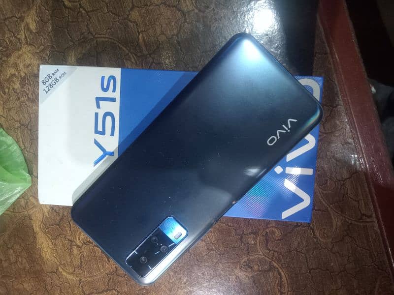 vivo y51s with box no charger 1